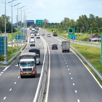 Cao tốc TP.HCM – Trung Lương – Mỹ Thuận: Hiện tại & sau khi mở rộng, thu phí sẽ thế nào?