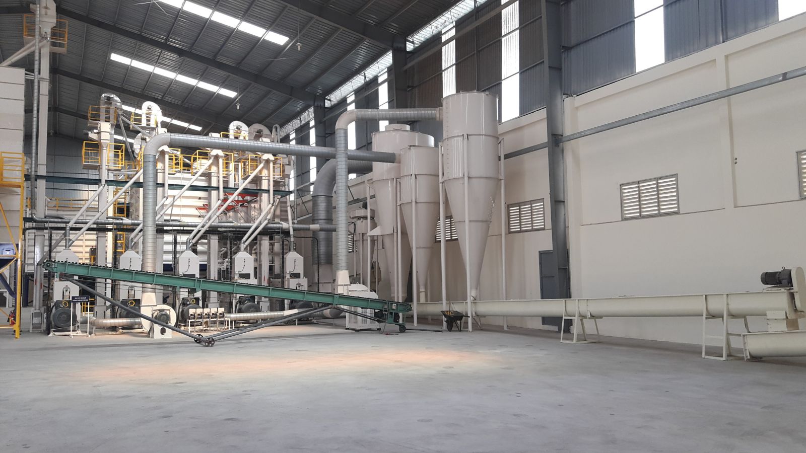 Nhà máy chế biến lương thực Thanh Bình hơn 52.000m2 tại Hậu Giang