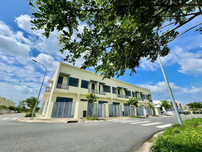 Thoát khỏi cảnh nhà tạm, nhà trọ chỉ với 1 cuộc gọi